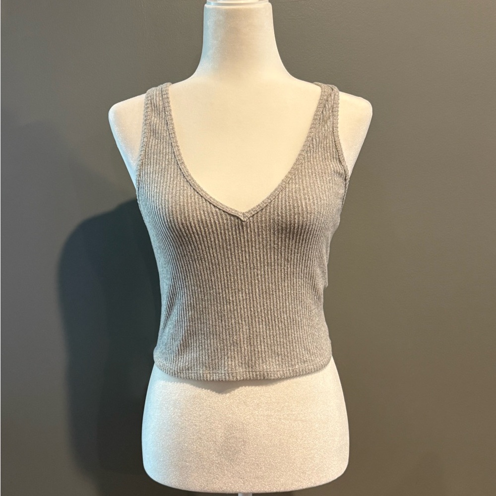 *GENTLY WORN* Abercrombie & Fitch Women's Size S Gray Ribbed Tank Top